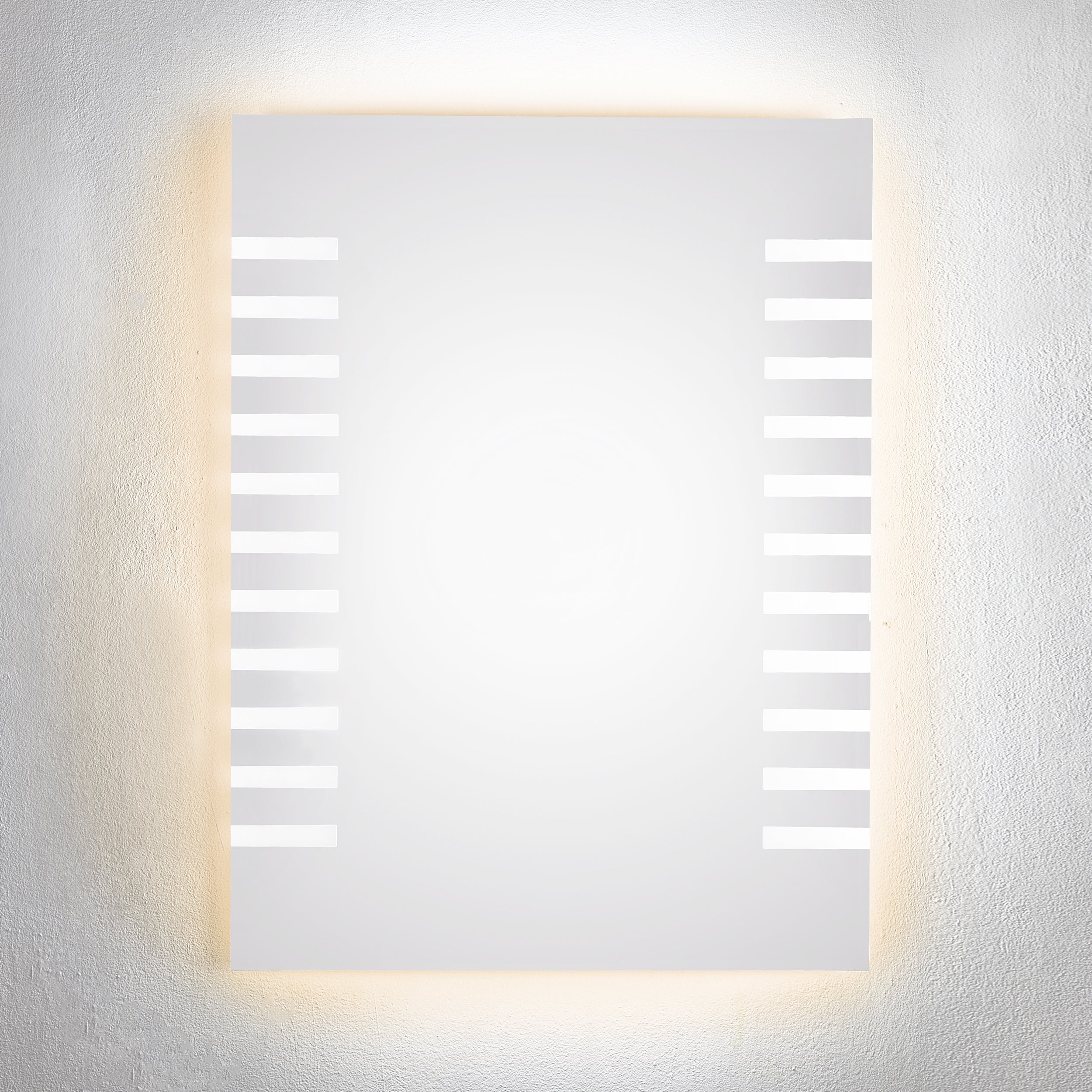 Strip Warm Light Mirror 60*80 cm